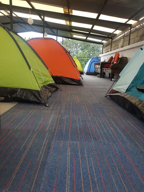 Camping & Travel أنتيغوا غواتيمالا المظهر الخارجي الصورة